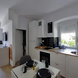  Apartmán Agostini - Studios With Self Check-In - Private Parking For A Fee
